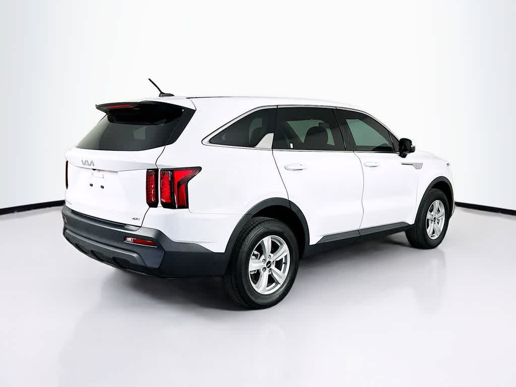 2023 Kia Sorento LX