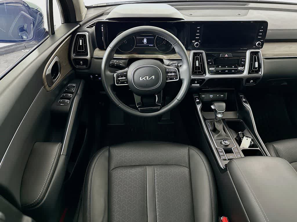 2023 Kia Sorento EX