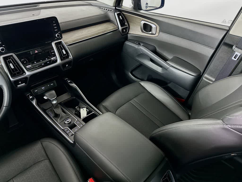 2023 Kia Sorento EX