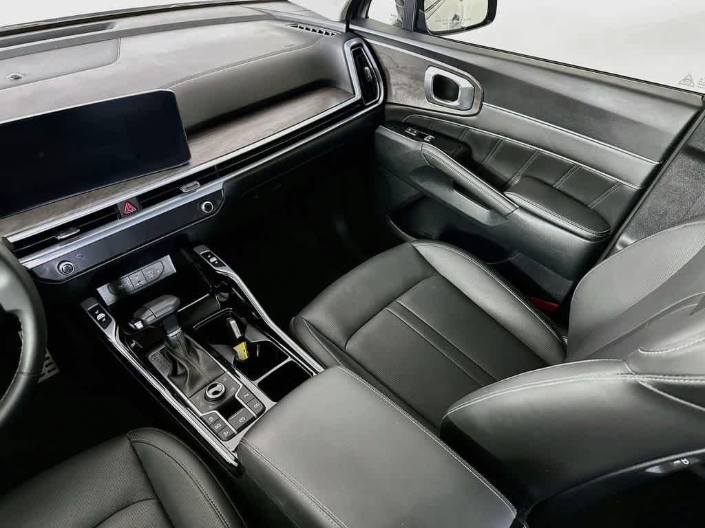 2025 Kia Sorento X-Line SX