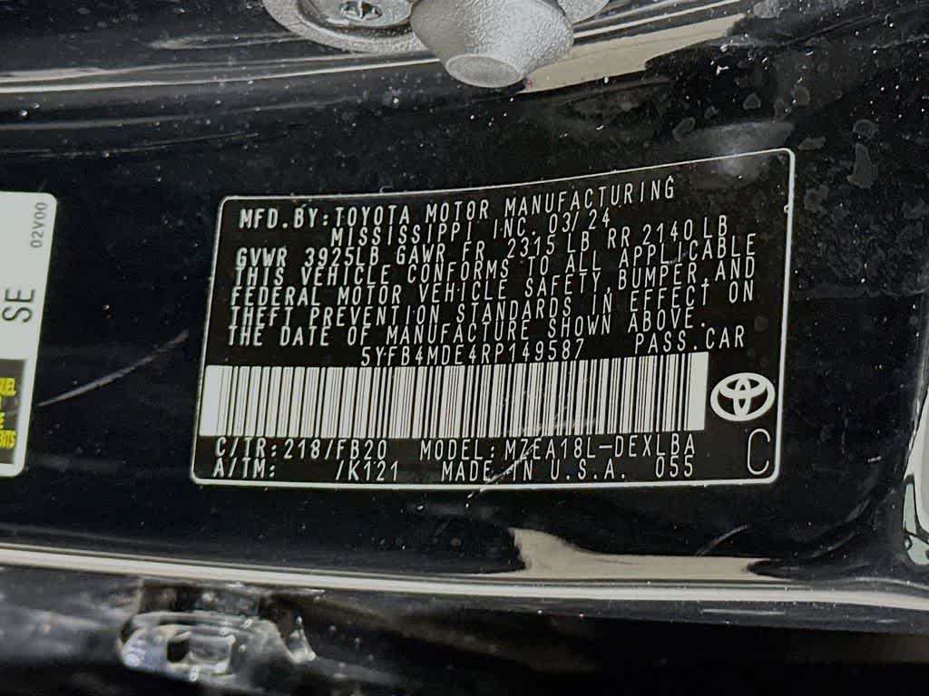2024 Toyota Corolla LE