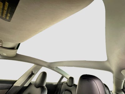 2022 Tesla Model 3 Base