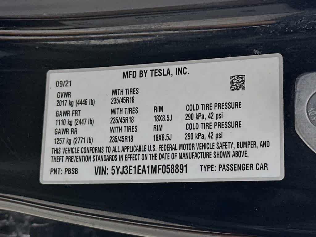 2021 Tesla Model 3 Standard Range Plus