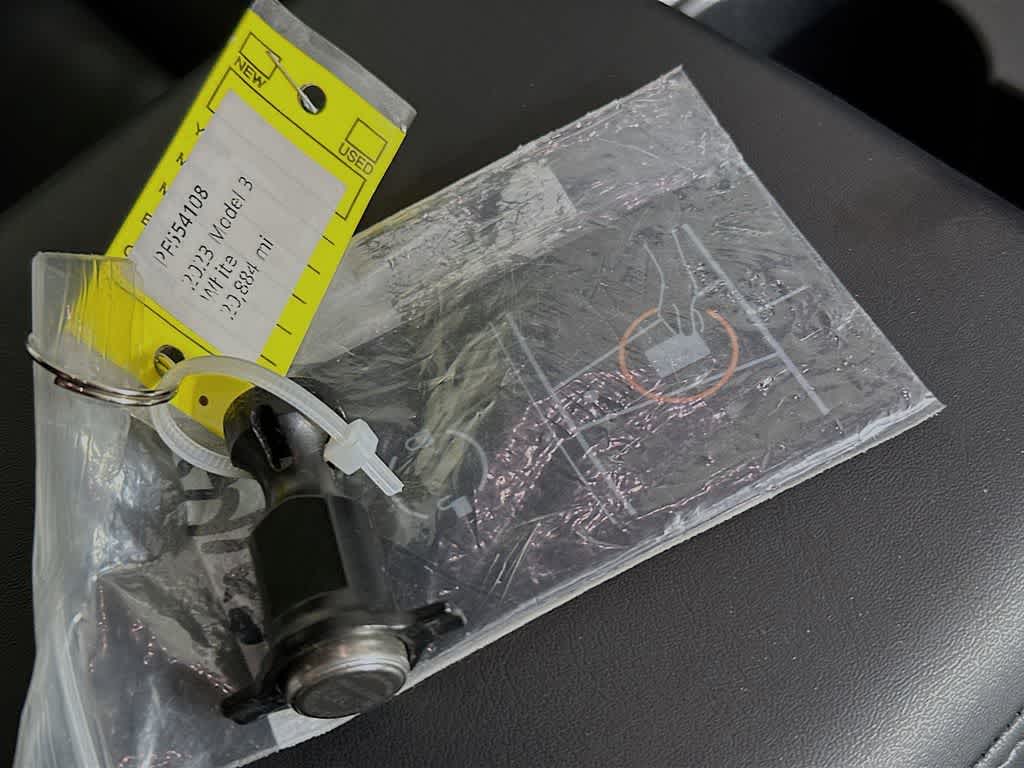 2023 Tesla Model 3 Base