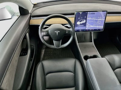 2019 Tesla Model 3 Standard Range Plus