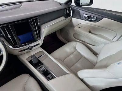 2024 Volvo S60 Plus Dark Theme
