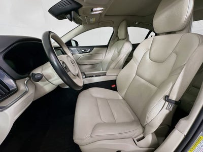 2024 Volvo S60 Plus Dark Theme