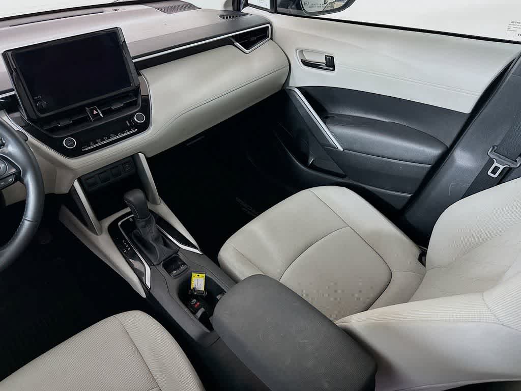 2023 Toyota Corolla Cross LE