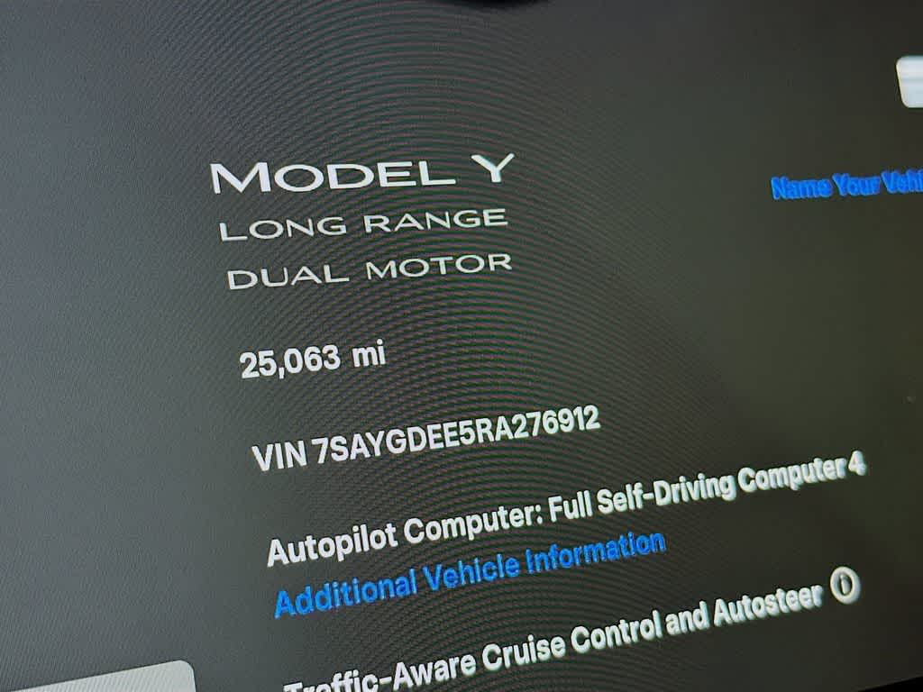 2024 Tesla Model Y Long Range