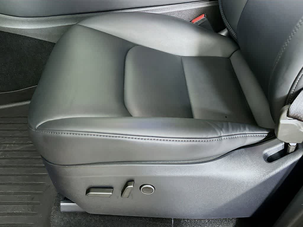 2024 Tesla Model Y Performance