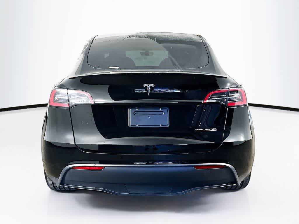 2024 Tesla Model Y Performance
