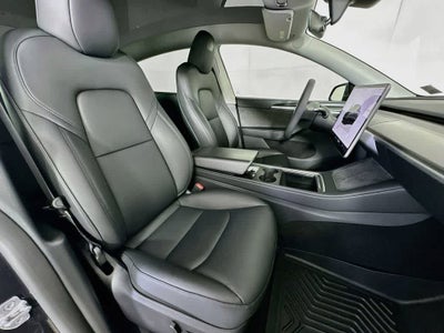 2025 Tesla Model Y Performance