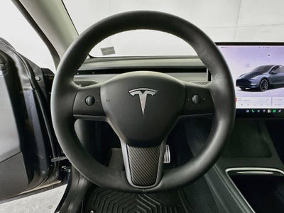 2025 Tesla Model Y Performance