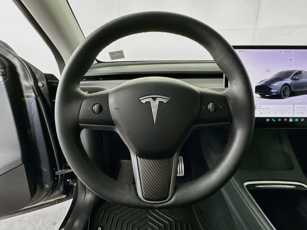 2025 Tesla Model Y Performance