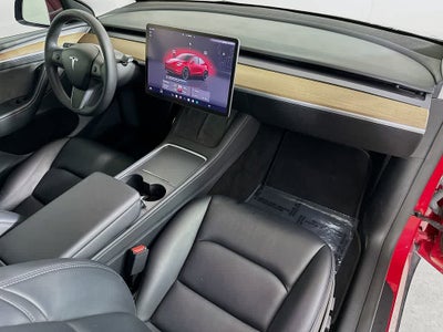 2023 Tesla Model Y Performance