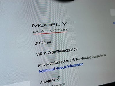 2024 Tesla Model Y Performance