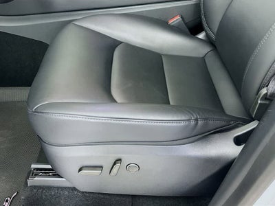 2024 Tesla Model Y Performance