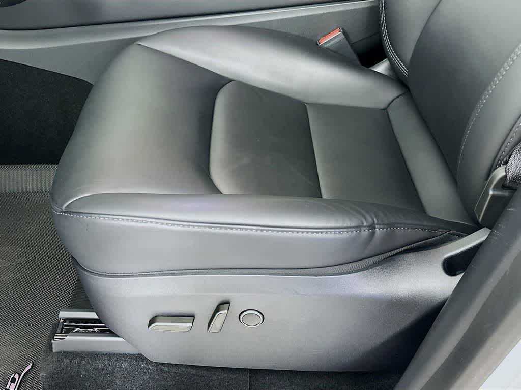 2024 Tesla Model Y Performance
