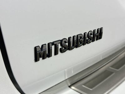 2014 Mitsubishi Outlander ES