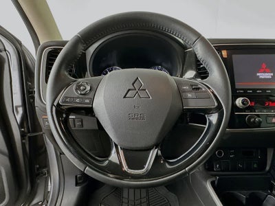 2020 Mitsubishi Outlander SEL