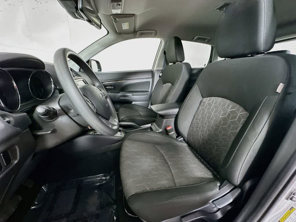 2024 Mitsubishi Outlander Sport ES