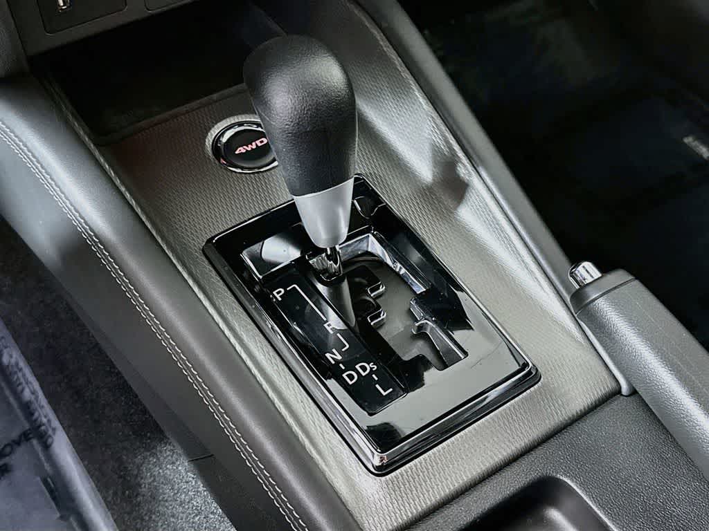 2024 Mitsubishi Outlander Sport ES