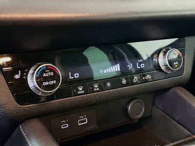 2023 Mitsubishi Outlander SE Special Edition