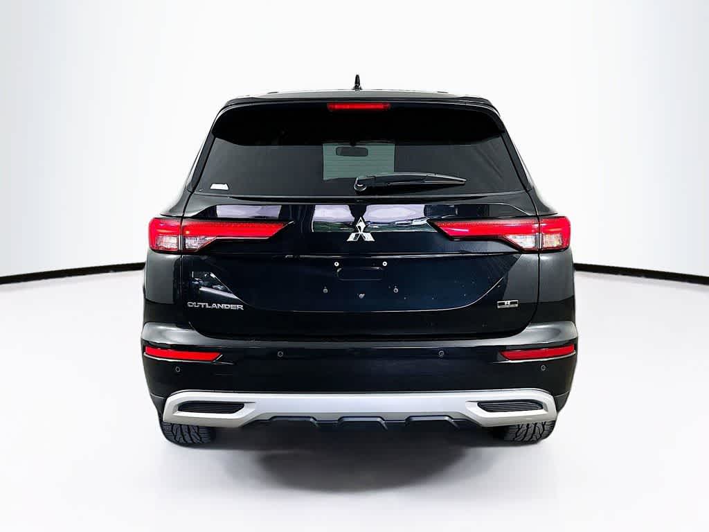 2023 Mitsubishi Outlander SE Special Edition
