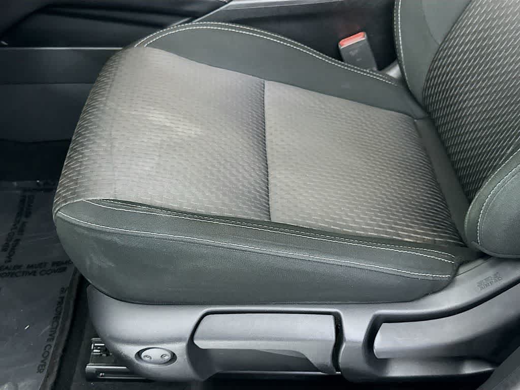 2024 Mitsubishi Outlander ES