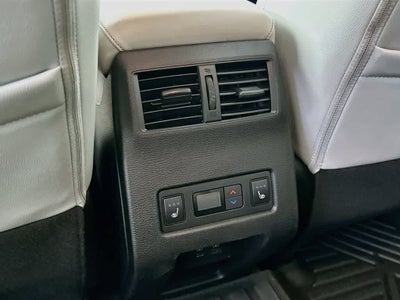 2024 Mitsubishi Outlander SEL