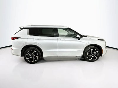 2024 Mitsubishi Outlander SEL