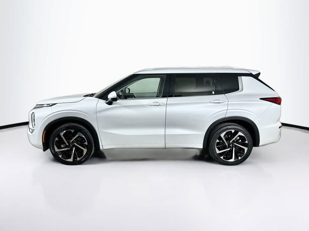 2024 Mitsubishi Outlander SEL