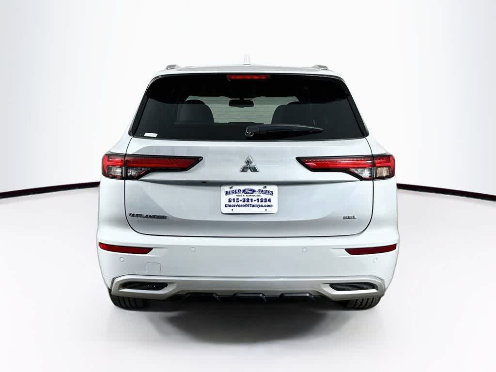 2024 Mitsubishi Outlander SEL