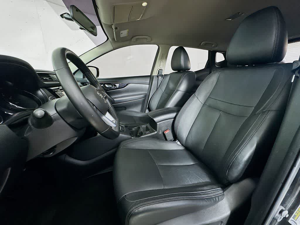 2017 Nissan Rogue Sport SL