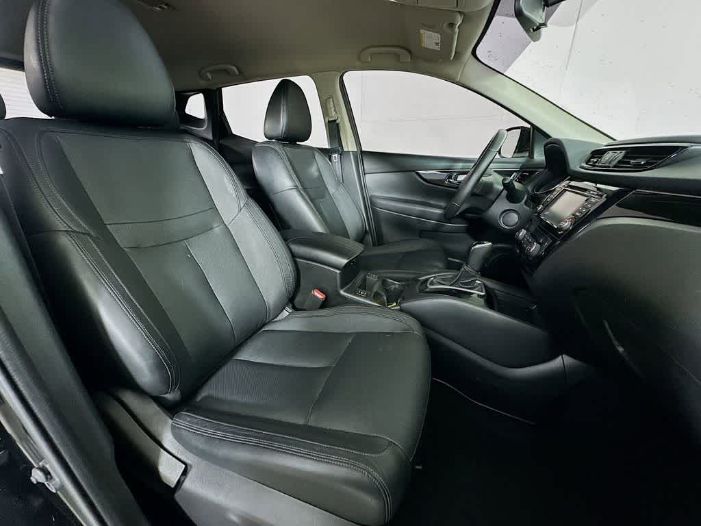 2017 Nissan Rogue Sport SL