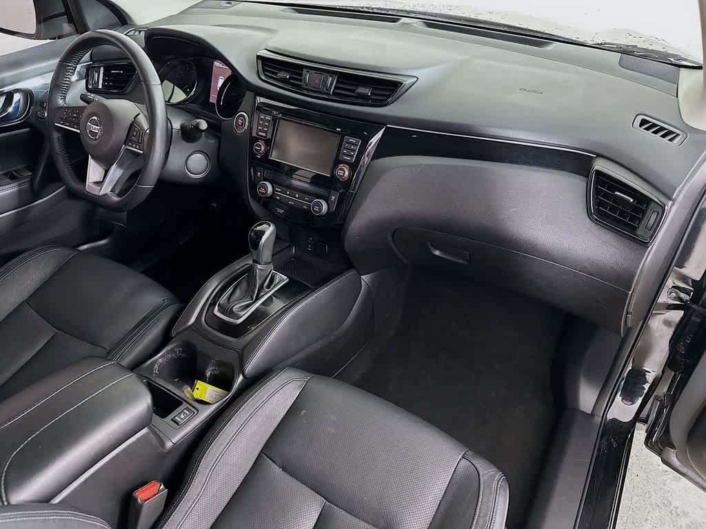 2017 Nissan Rogue Sport SL