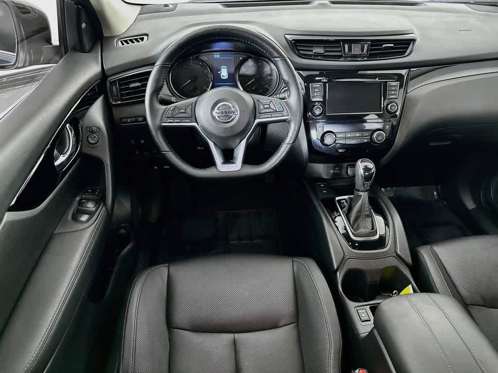 2022 Nissan Rogue Sport SL