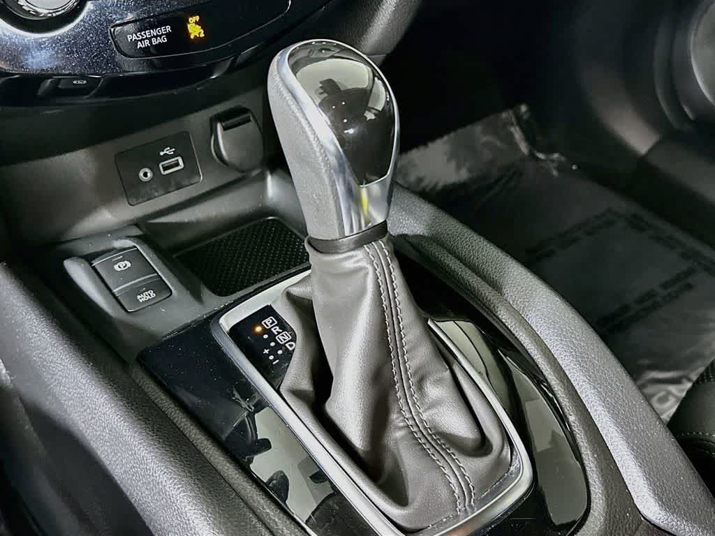 2022 Nissan Rogue Sport SL