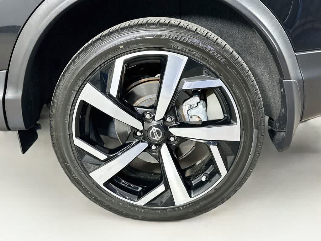 2022 Nissan Rogue Sport SL