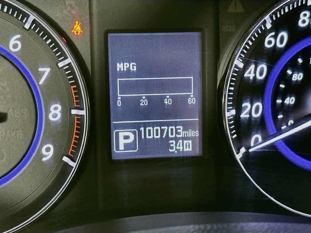 2016 INFINITI QX70 Base