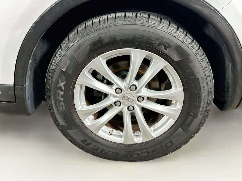 2016 INFINITI QX70 Base