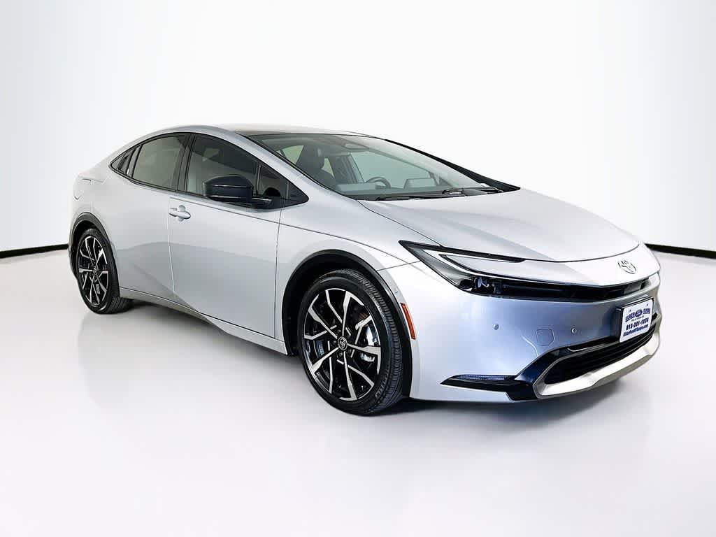 2025 Toyota Prius Plug-In Hybrid XSE Premium