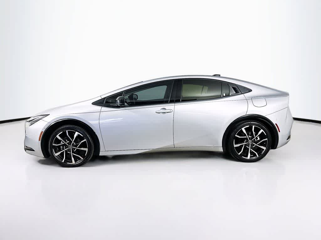 2025 Toyota Prius Plug-In Hybrid XSE Premium