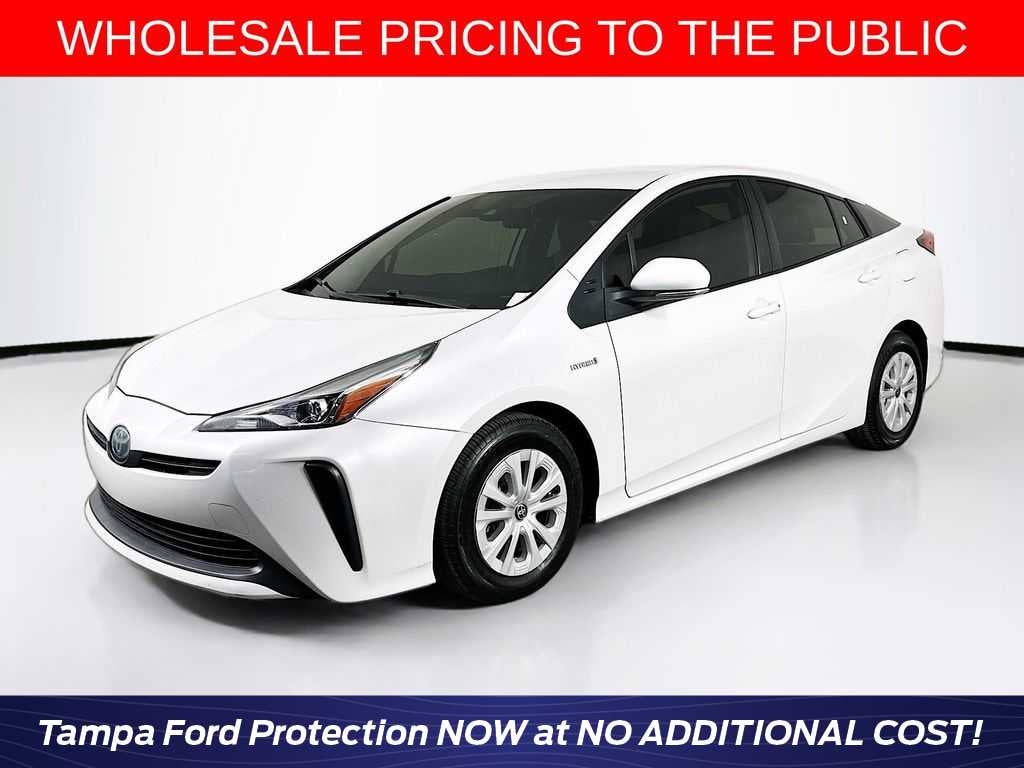 2021 Toyota Prius L Eco