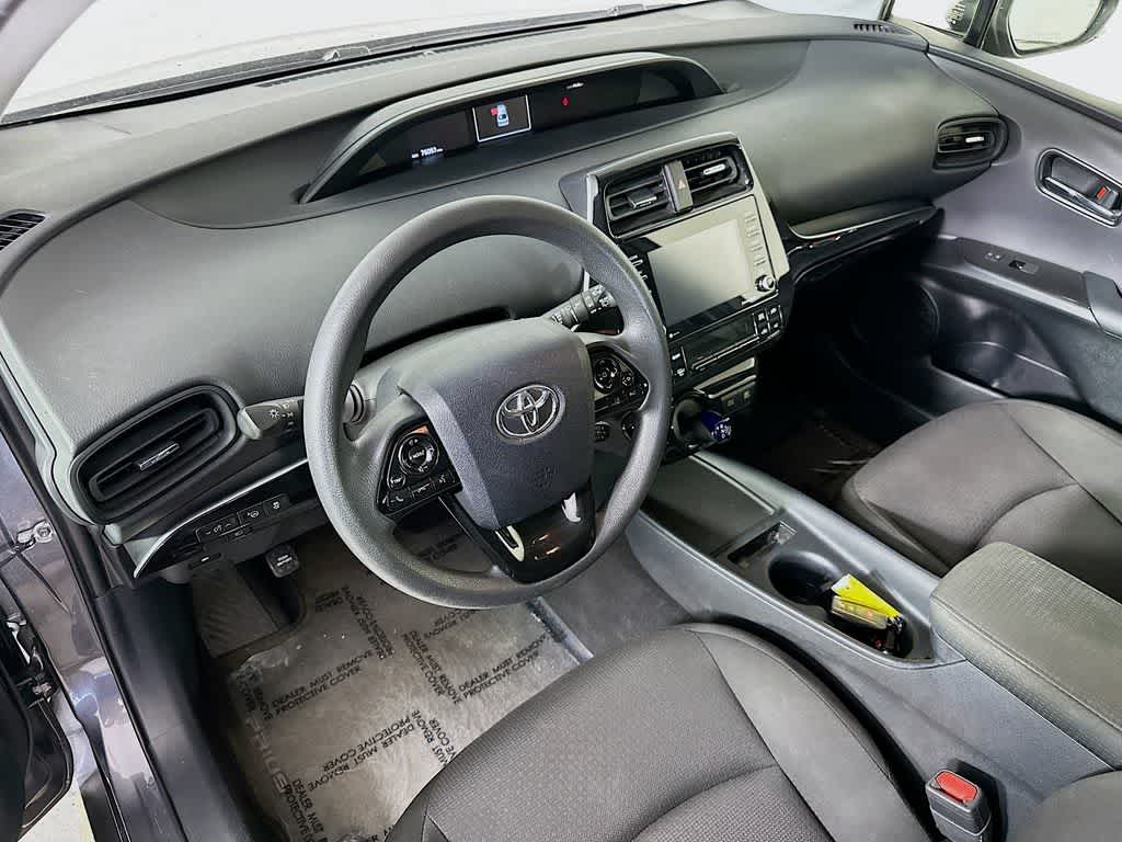 2022 Toyota Prius L Eco