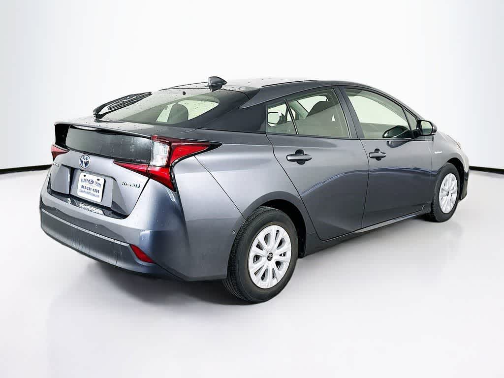 2022 Toyota Prius L Eco