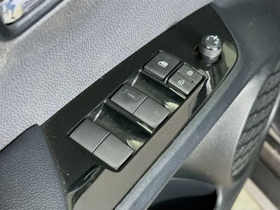 2022 Toyota Prius L Eco