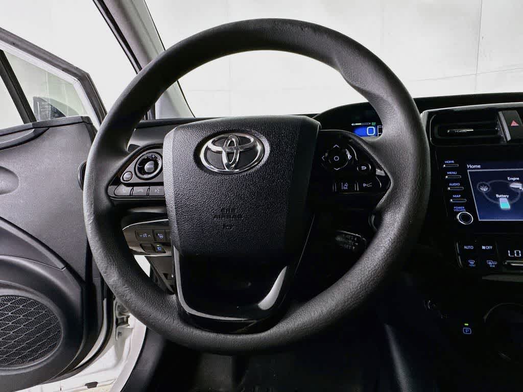 2020 Toyota Prius LE
