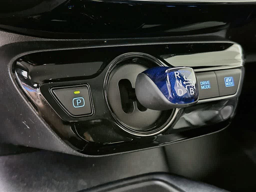 2020 Toyota Prius LE