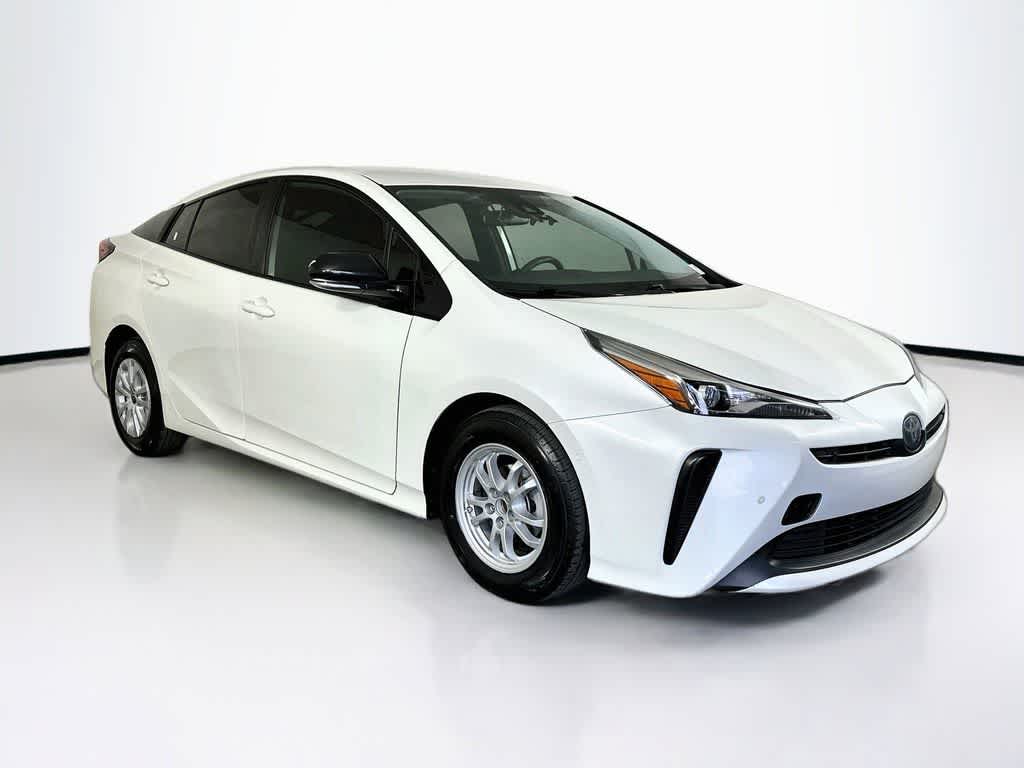 2020 Toyota Prius LE